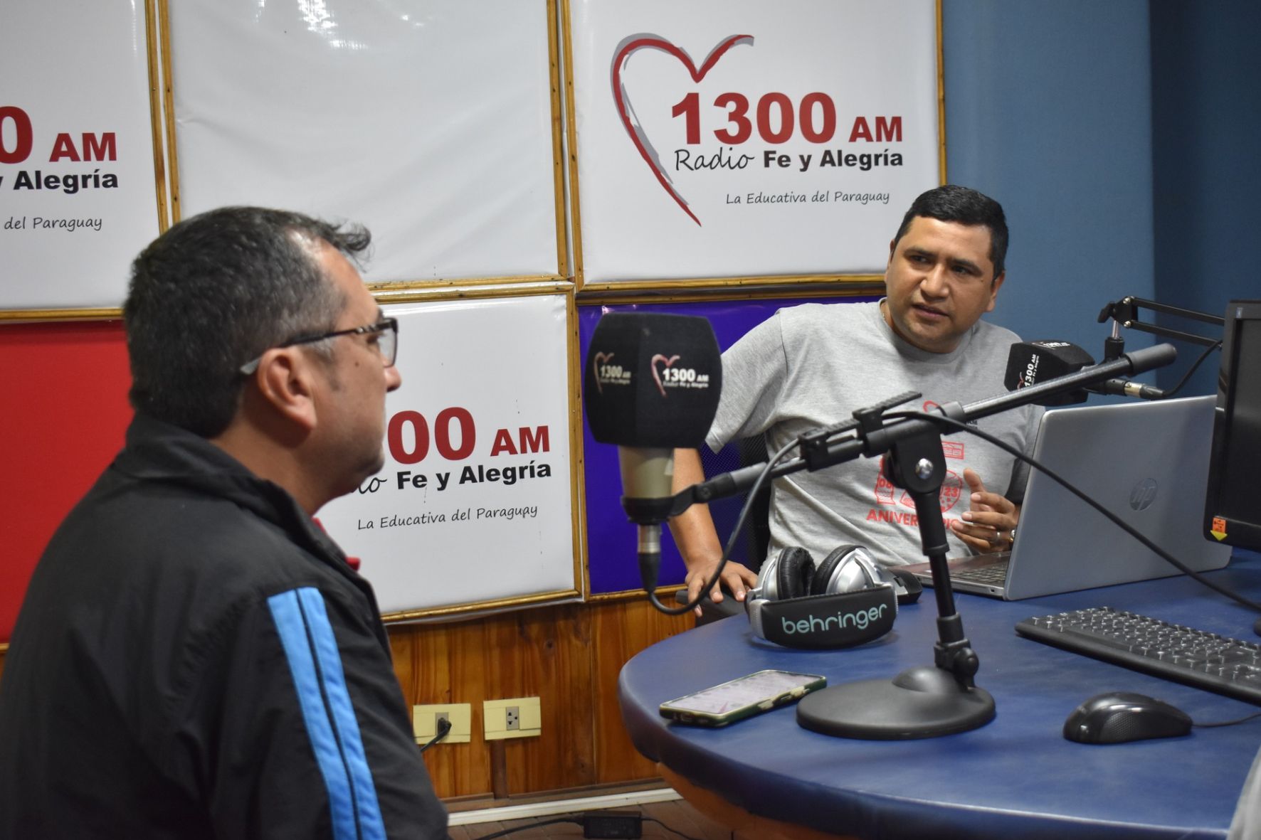 Programa Javier Silguero - Radio Fe y Alegría Programa Javier Silguero - Radio Fe y Alegría