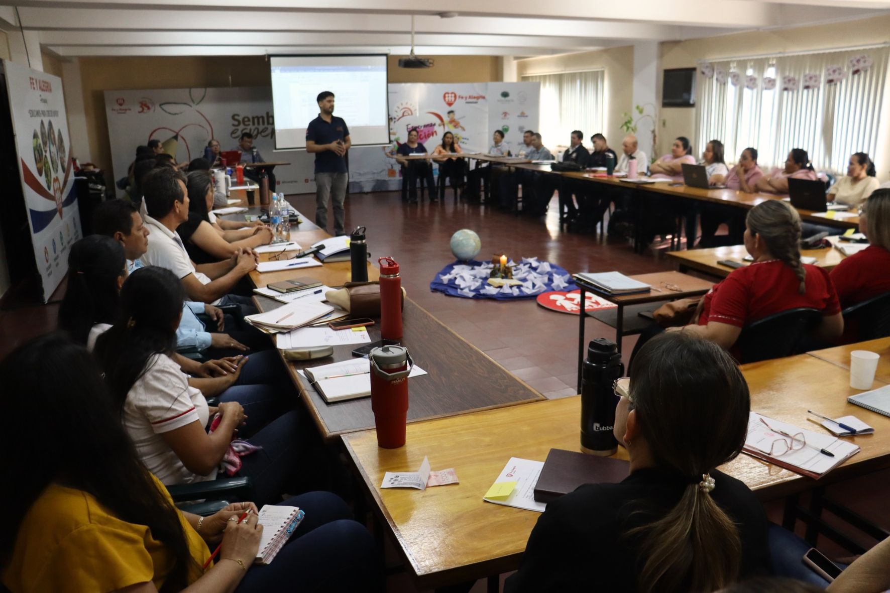 Servicio de usufructo del Local Salón de Eventos de Fe y Alegría