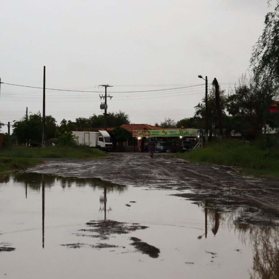 lluvia en Pozo Colorado - Chaco © Radio Fe y Alegría 1300 AM