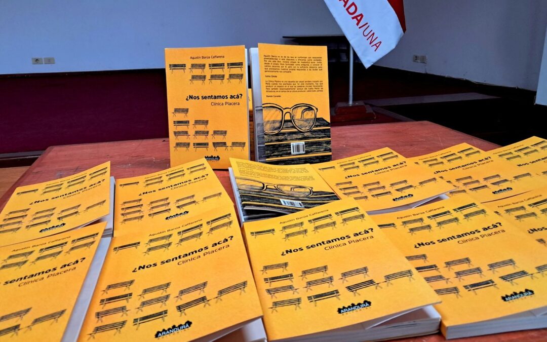 La Plaza como Consultorio: Atención psiquiátrica en bancos de plazas públicas