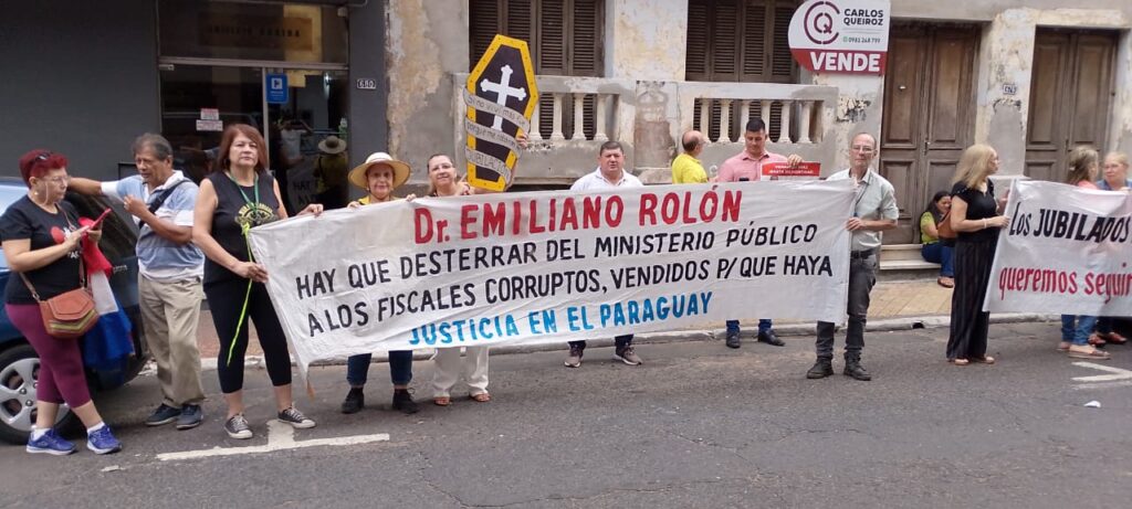 Crisis en la Caja de Jubilados Municipales de Asunción - Radio Fe y Alegría 1300 AM (1)