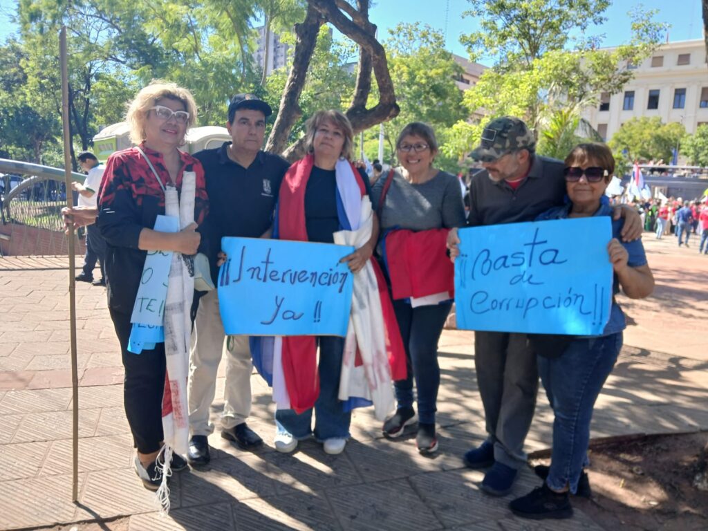 Crisis en la Caja de Jubilados Municipales de Asunción - Radio Fe y Alegría 1300 AM (3)