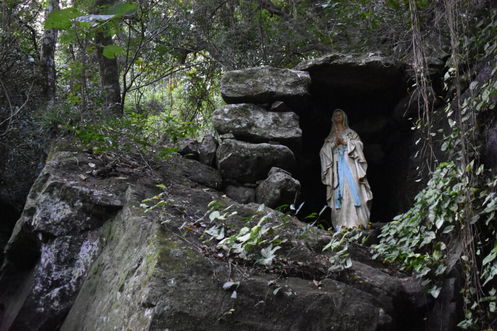 Virgén del Jardín Franciscano del Ybytyruzú - Radio Fe y Alegría 1300 AM