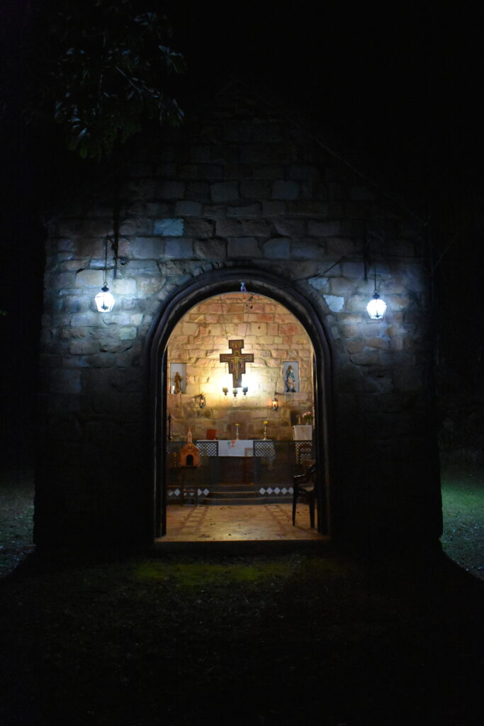 Capilla del Jardín Franciscano del Ybytyruzú - Radio Fe y Alegría 1300 AM
