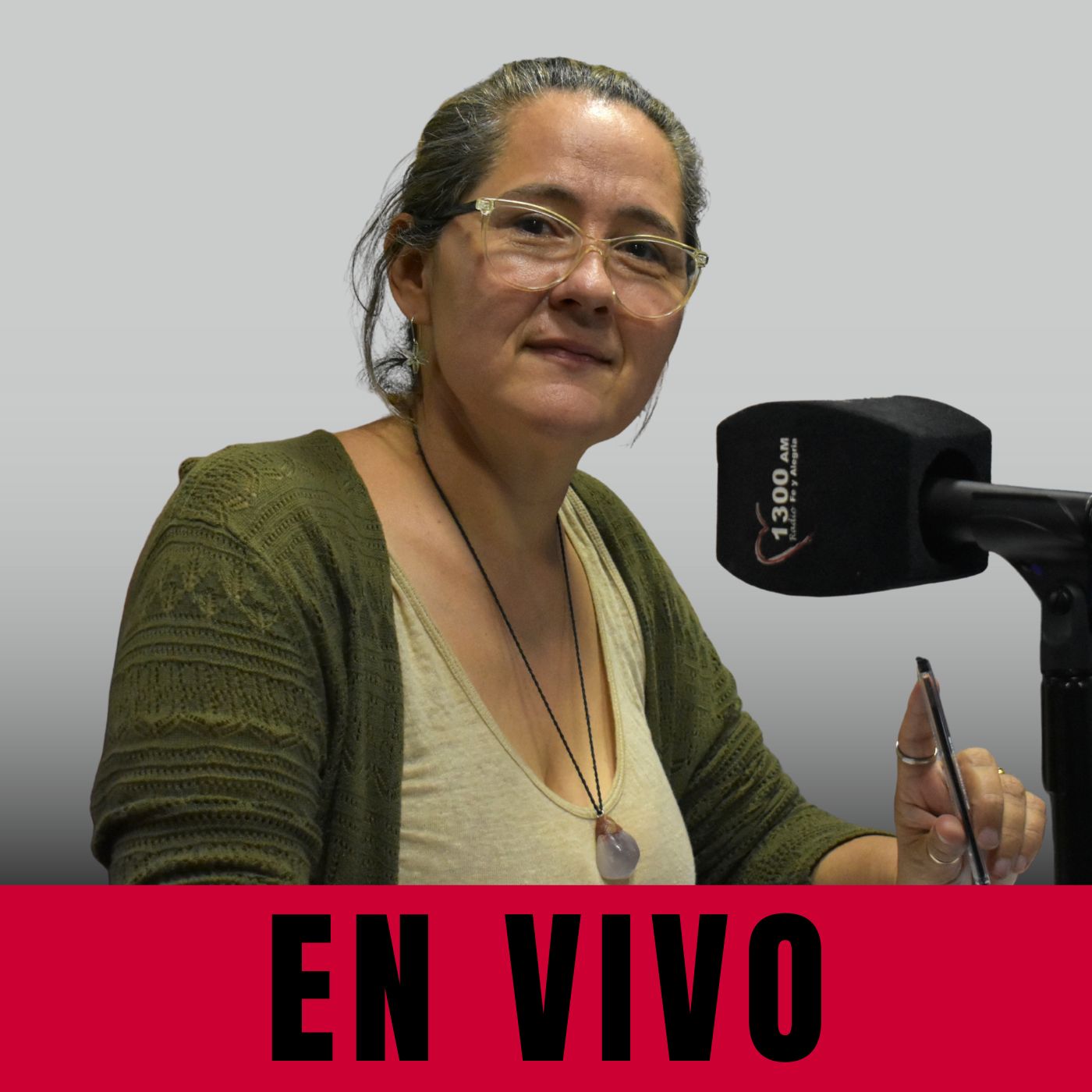 Gladis Fisher - Radio Fe y Aelgría 1300 AM (1) Gladis Fisher - Radio Fe y Aelgría 1300 AM (1)