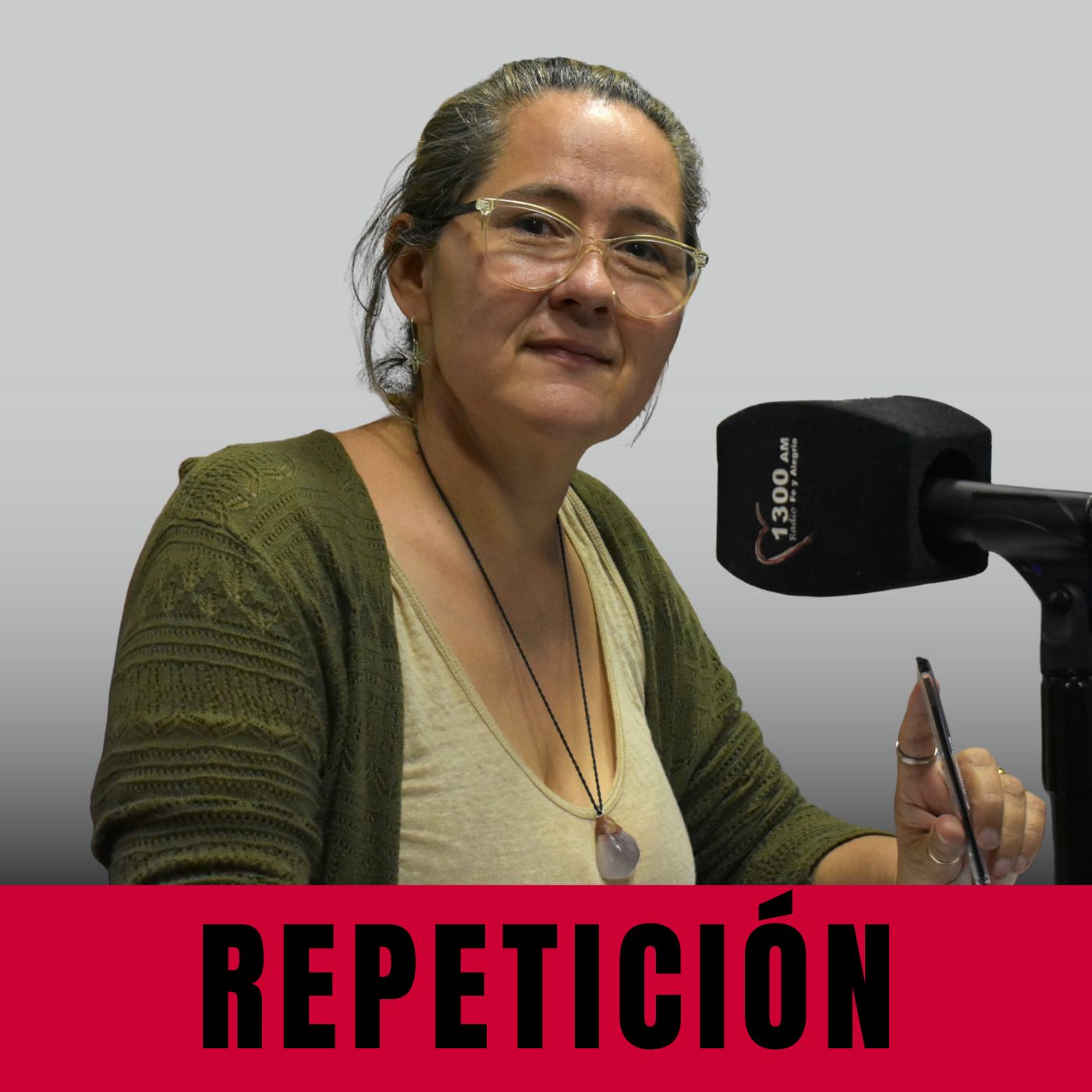 Gladis Fisher - Radio Fe y Aelgría 1300 AM (2) Gladis Fisher - Radio Fe y Aelgría 1300 AM (2)