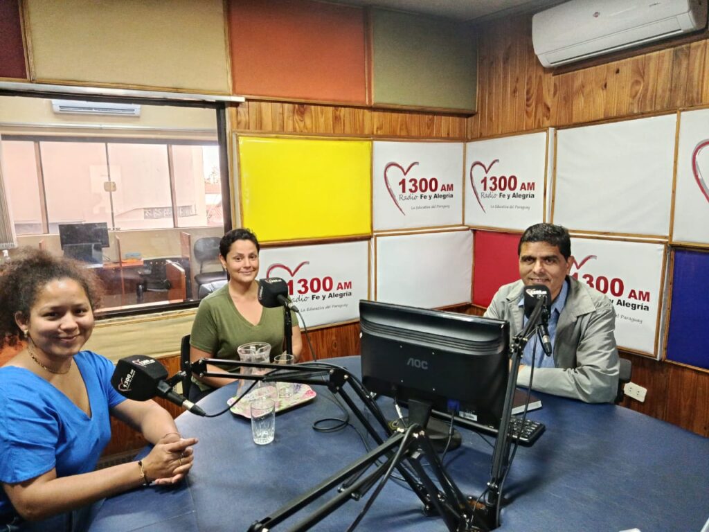entrevista en Radio Fe y Alegría sobre el proyecto de viaducto en Areguá y Luque (1)