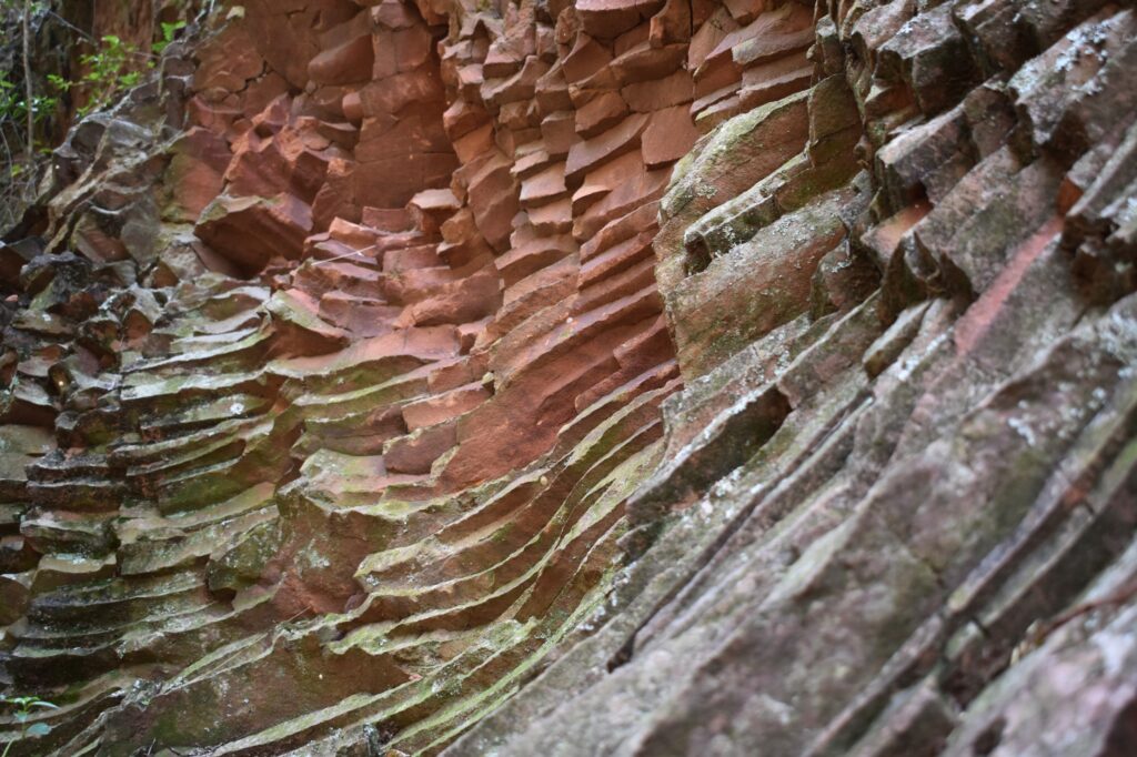 Monumento Natural Cerro Kõi y Chororî en Areguá 5
