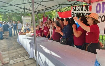 Donan alimentos en el Día de la Mujer Paraguaya