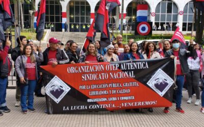 Docentes impulsan acción de inconstitucionalidad contra la reforma de la Caja Fiscal y denuncian violación de convenios internacionales